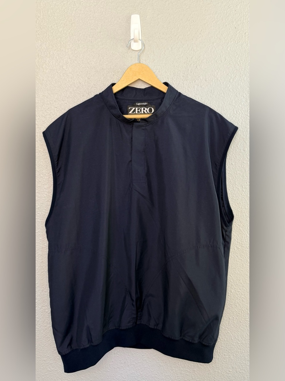 Zero Restriction | Lightweight 1/4 Snap Golf Pullover Vest | Navy | Size XL
